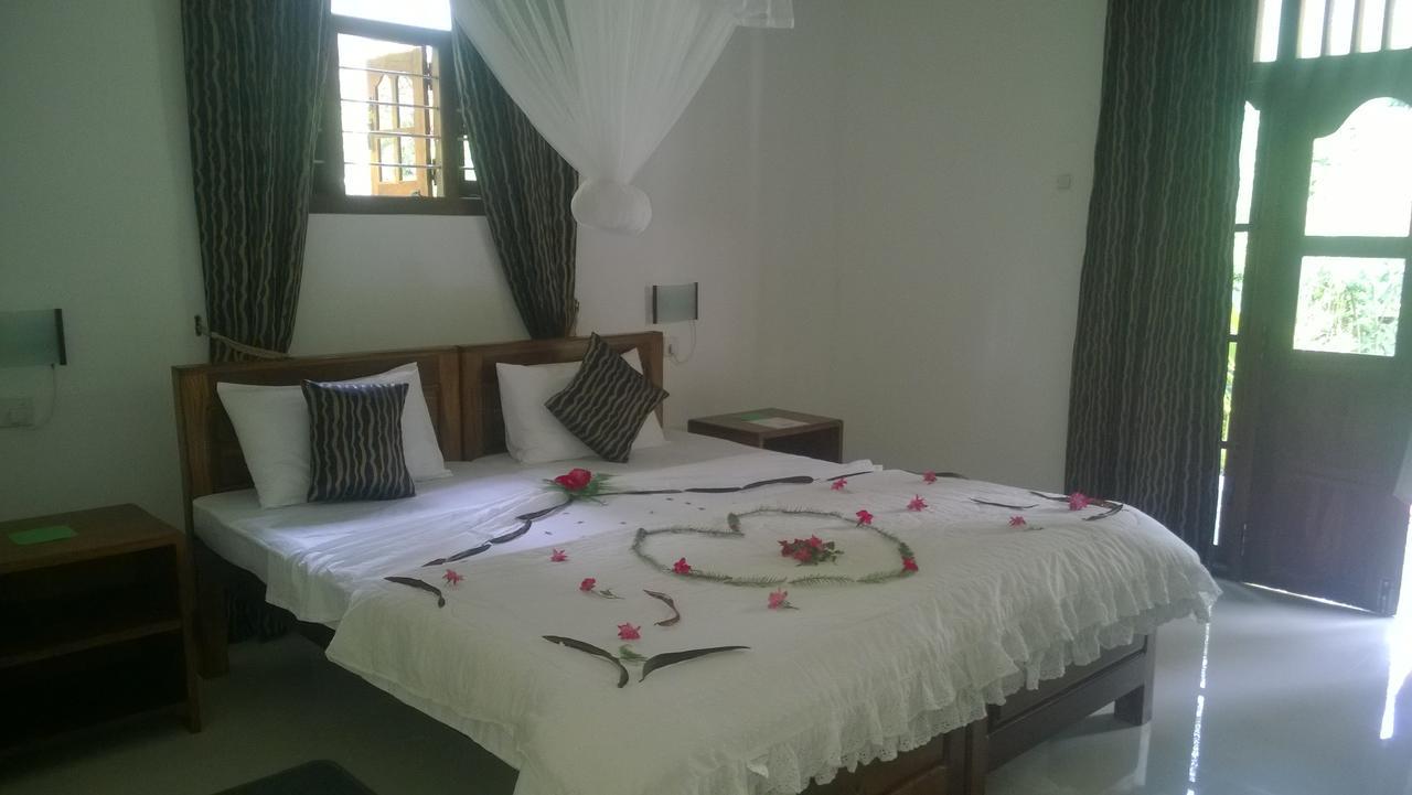 Sigiri Holiday Inn Inamaluwa Zewnętrze zdjęcie